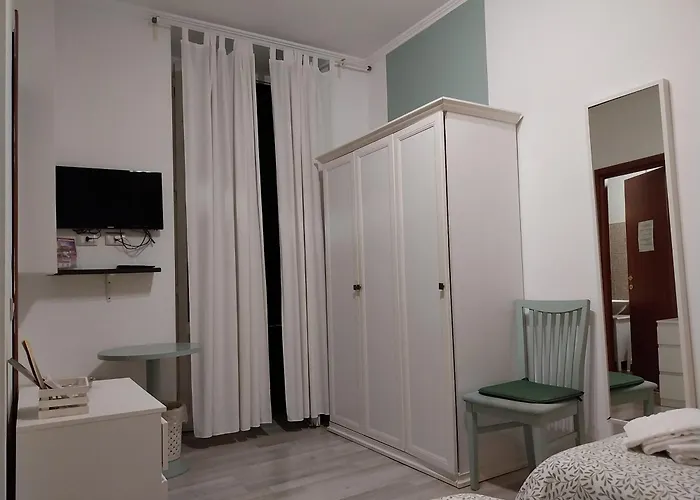 Appia 52 Πανσιόν 4*